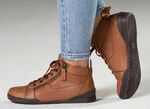 Andrea Conti, sportive Damen-Boots, mit herausnehmbarem Fu&szlig;bett COGNAC