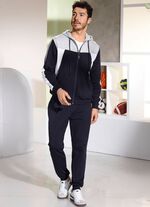 Freizeitanzug von &bdquo;Athlet&ldquo; 