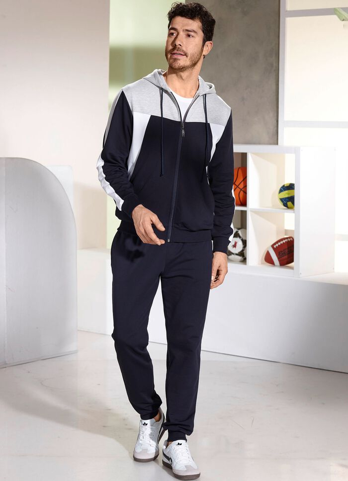 Freizeitanzug von &bdquo;Athlet&ldquo; 