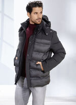 Steppkurzjacke mit Stehkragen 