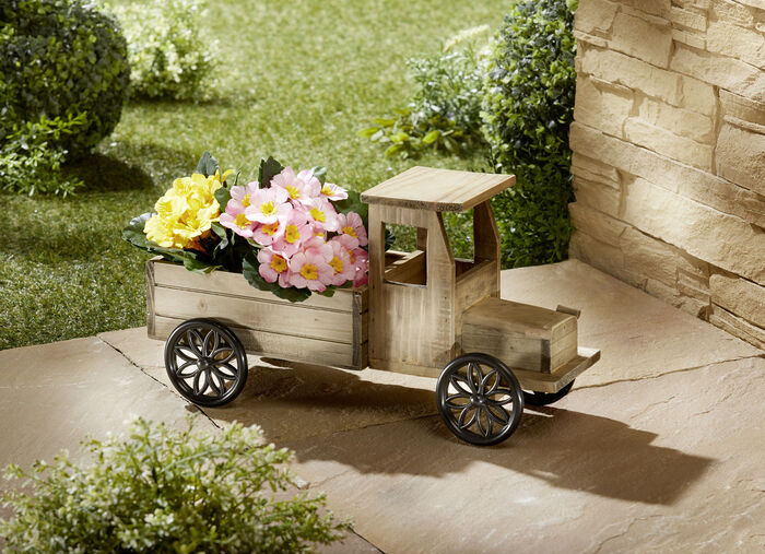 Pflanz-LKW aus Holz 