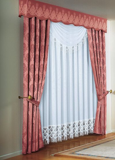 Mittelbogen mit Plauener Spitze 