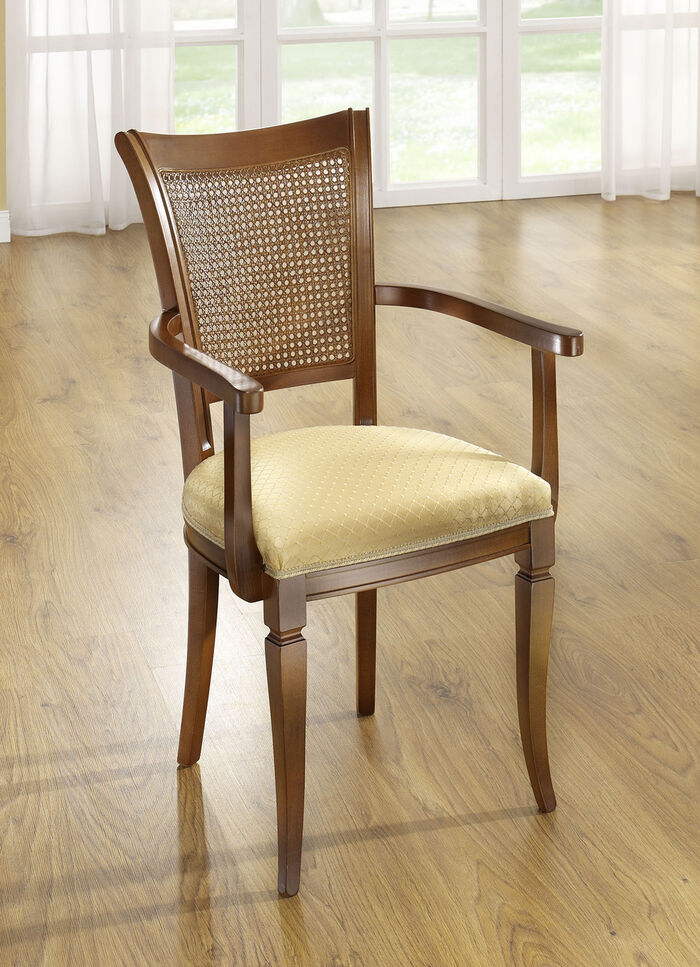 Elegante Esszimmermöbel mit Schnitzereien an den Beinen NUSSBAUM-GOLD