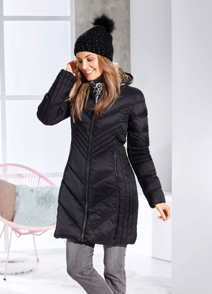 Kurzmantel mit fester Kapuze 