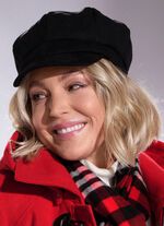 Elegante Damen-Ballonmütze, mit rückwärtigem Elastikeinsatz SCHWARZ