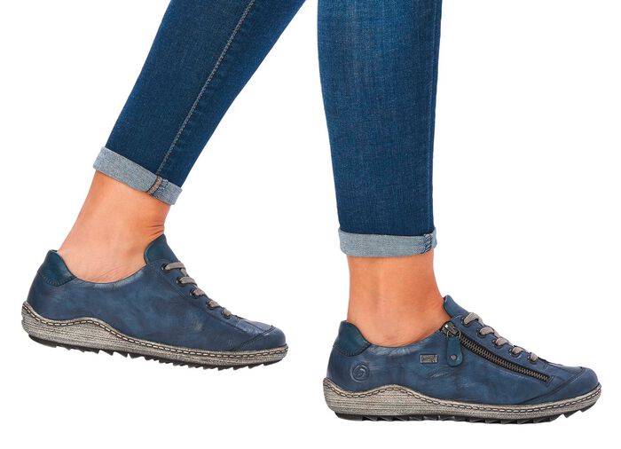Remonte, bequeme Damen-Sneaker, Weite G, mit herausnehmbarem Fu&szlig;bett BLAU