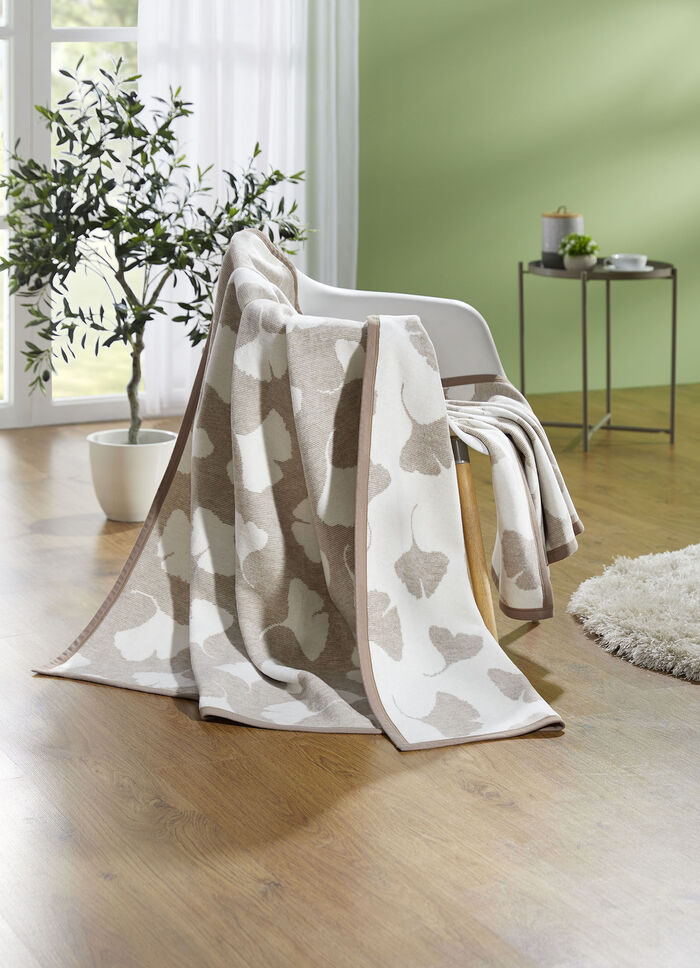 Kuschelige Schlafdecke Ginko 