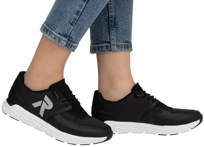 Rieker Sneaker aus teilweise beschichtetem Meshmaterial SCHWARZ