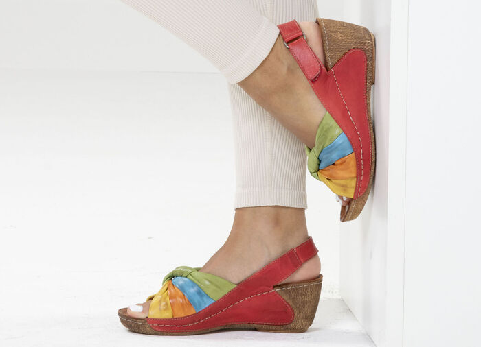 Gemini, trendige Damen-Sandaletten, Weite G, mit verstellbarer Klettspange ROT-BUNT