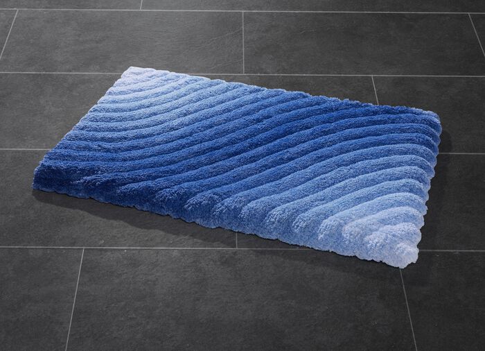 Barfu&szlig;weiche Badgarnitur mit latexierter R&uuml;ckseite BLAU