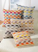 Kissenbezug mit dreidimensionalem Würfel-Dessin BLAU-GRÜN