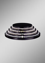 Halskette mit Süßwasser-Zuchtperlen, echt Smaragd und Brillanten 