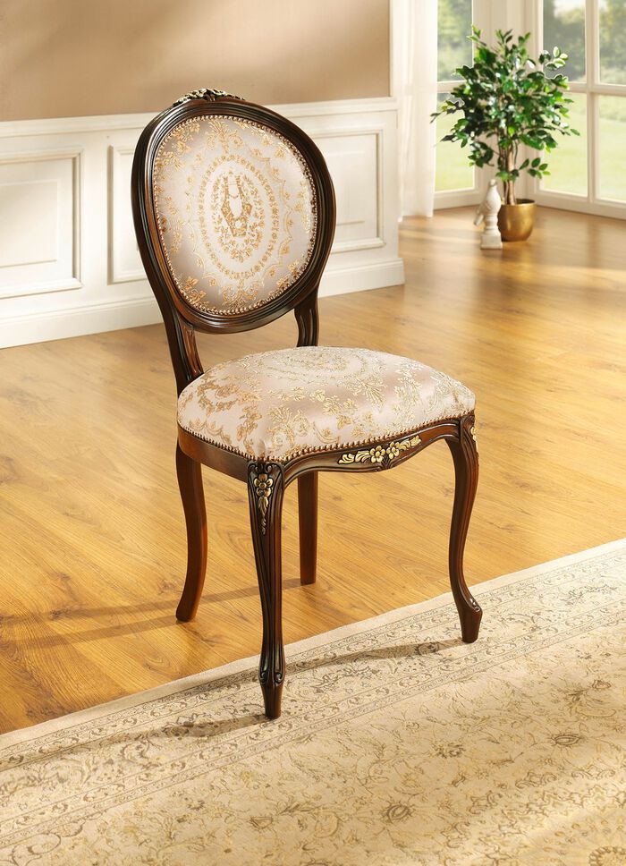 Klassischer Stuhl mit sch&ouml;nen Schnitzereien NUSSBAUM-BEIGE