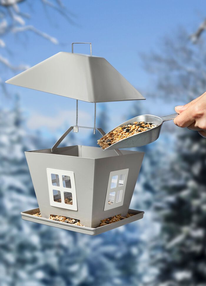 Futterhaus mit LED-Beleuchtung 