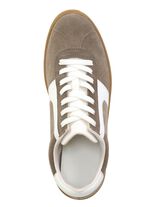 Sneaker aus Veloursleder mit Nappa-Bes&auml;tzen und gepolstertem Schaftrand TAUPE