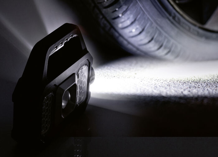 Solar-Arbeitsleuchte von EASYmaxx 