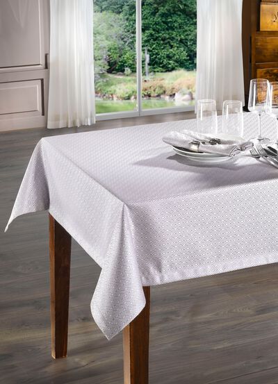 Hochwertige Damast-Tischdekoration 