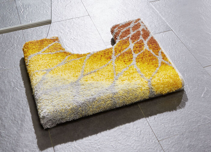 Badgarnitur mit trendigen Dessin TERRA-GRAU