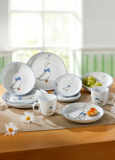 10-teiliges Porzellan-Service 