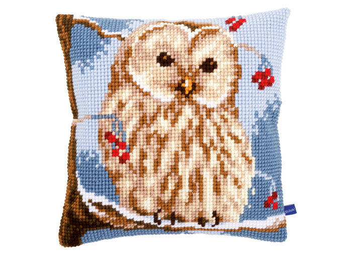 Kreuzstichkissen mit Winter-Motiven BUNT