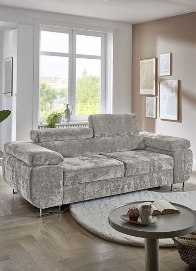 Zweisitzer mit verstellbaren Kopfst&uuml;tzen 