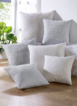 Toller Kissenbezug mit Reißverschluss BEIGE