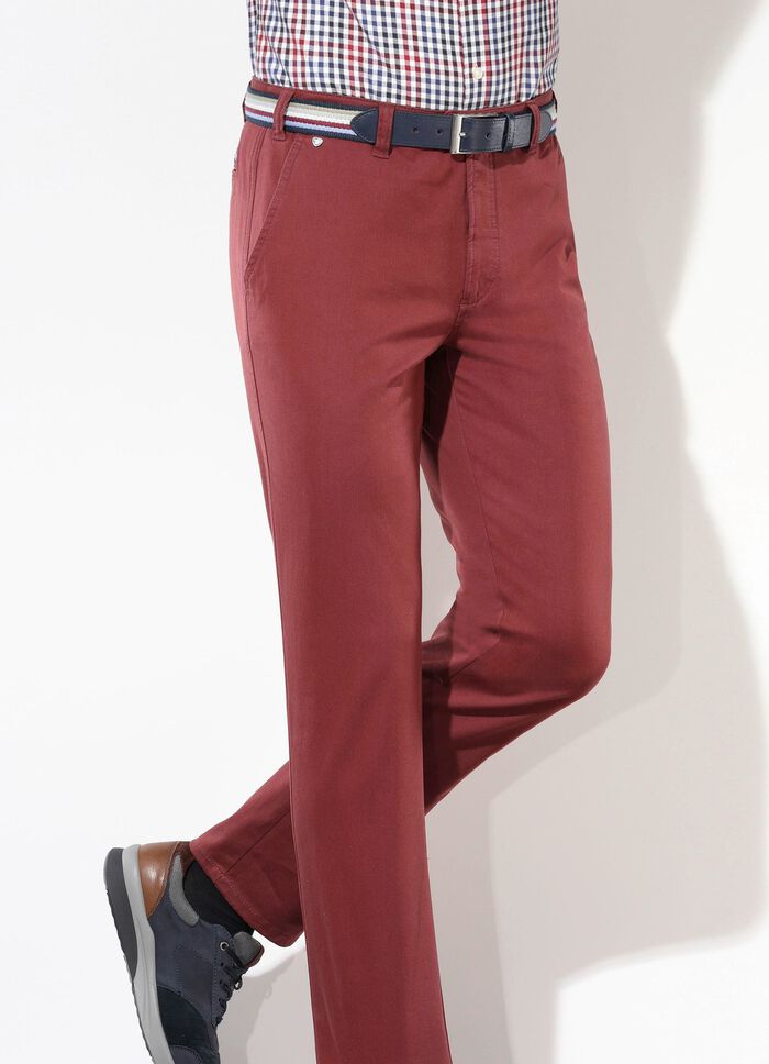 "Br&uuml;hl"-Hose mit G&uuml;rtel in 3 Farben 