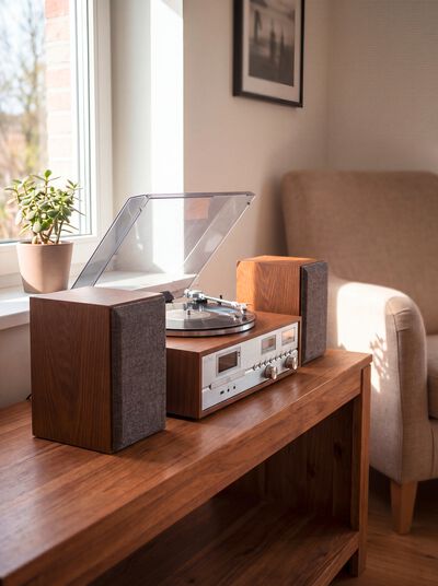 Nostalgie-Stereoanlage mit DAB+ 
