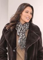 Schal mit Raubtierfell-Dessin 