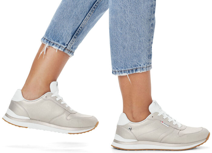 Rieker Sneaker mit MemoSoft-Textilfußbett GOLDBEIGE