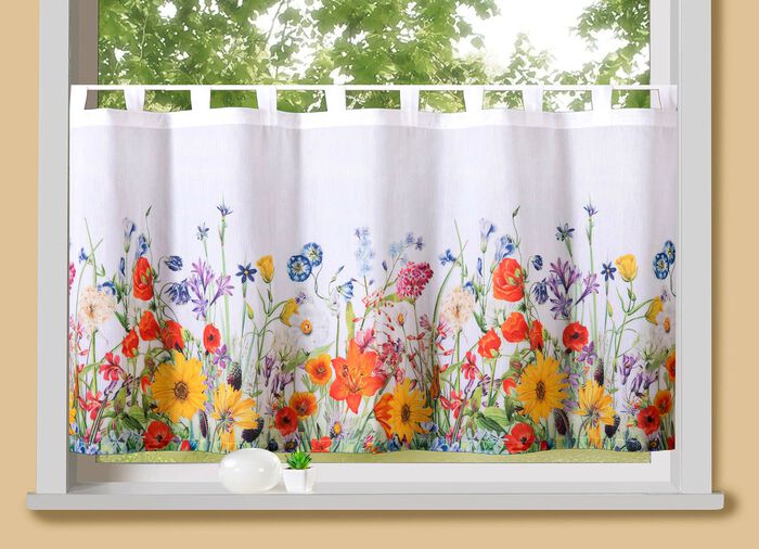 Kurzstore mit Mohnblumenmotiven 