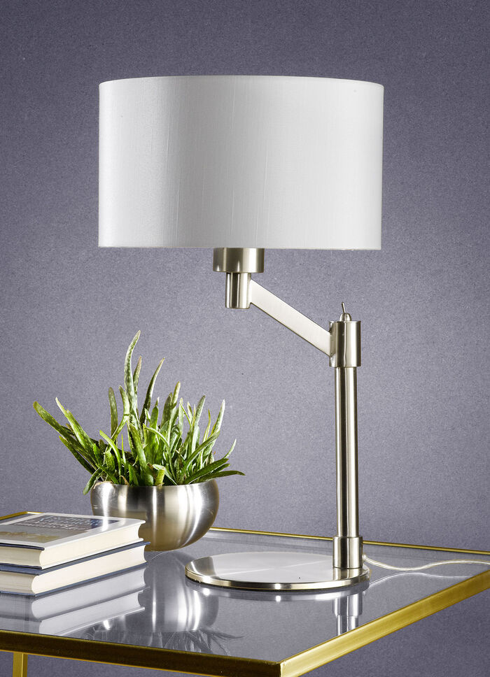 Leuchten aus Metall mit mattem Finish 