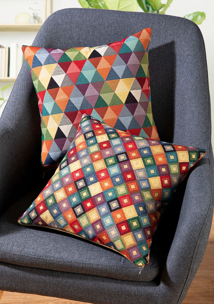 Farbenfrohe Kissenbez&uuml;ge mit Rei&szlig;verschluss BUNT