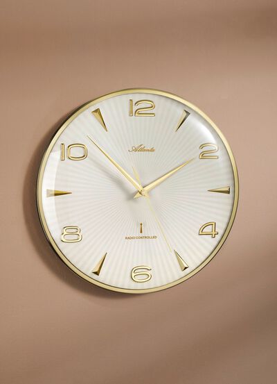 Wanduhr mit Funkuhrwerk 