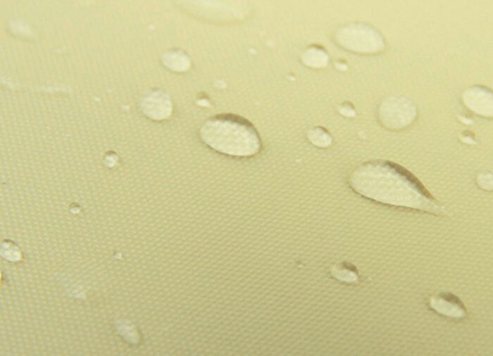 Reißfeste, witterungsbeständige und atmungsaktive Schutzhüllen BEIGE UNI