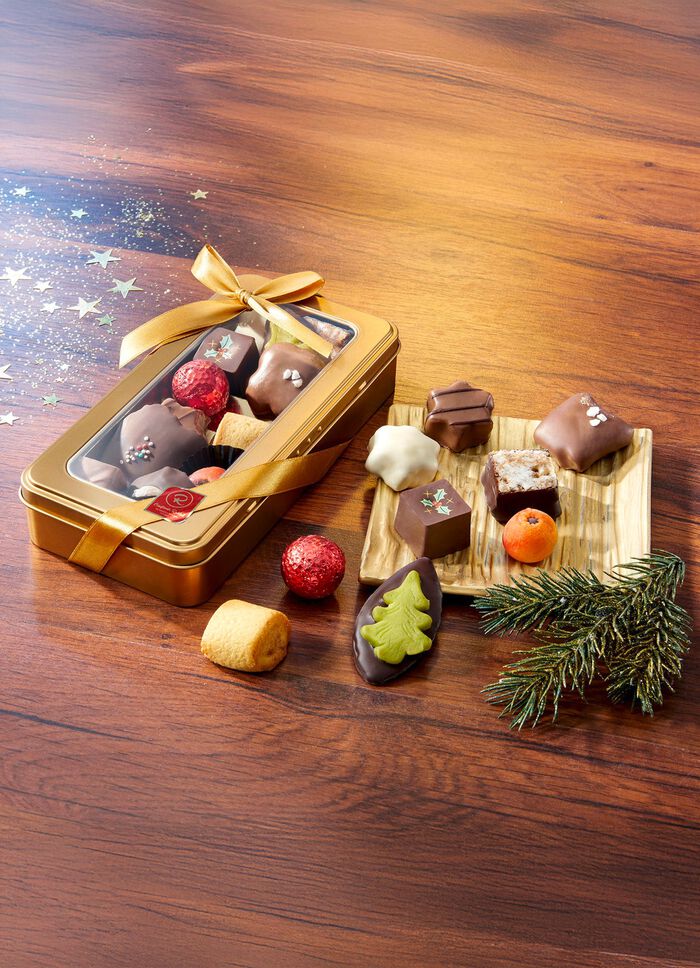 Adventmischung mit weihnachtlichen Leckereien 