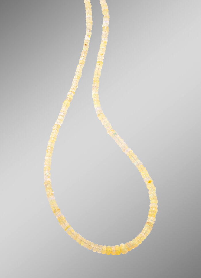 Halskette mit Kristallopal 