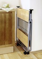 Vielseitig einsetzbarer Klapp-Servierwagen BUCHE