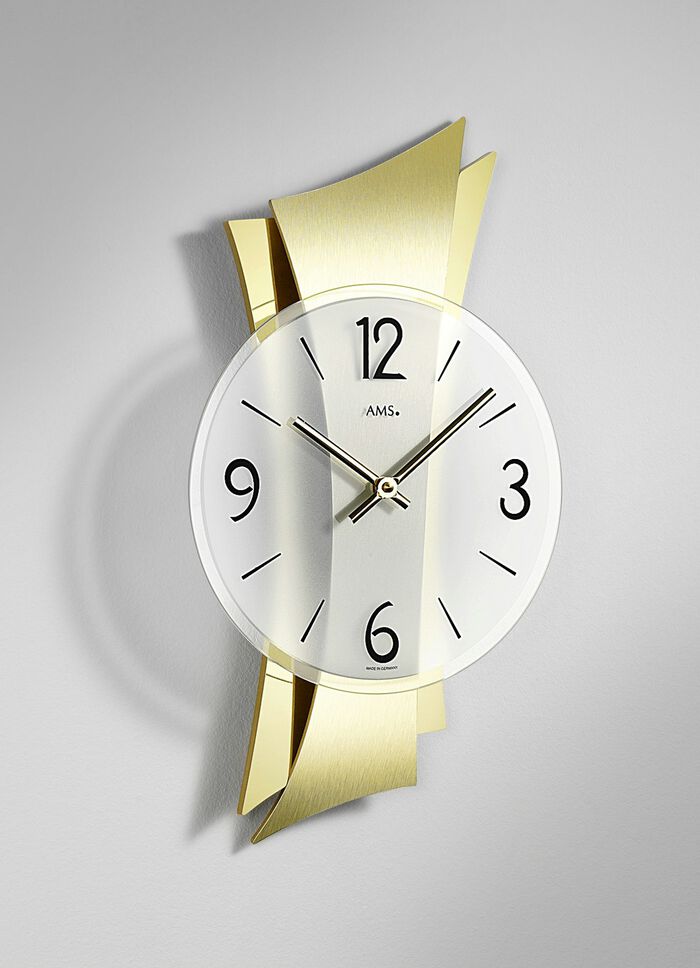 Hochwertige Wanduhr aus Messing mit geschwungener Rückwand 