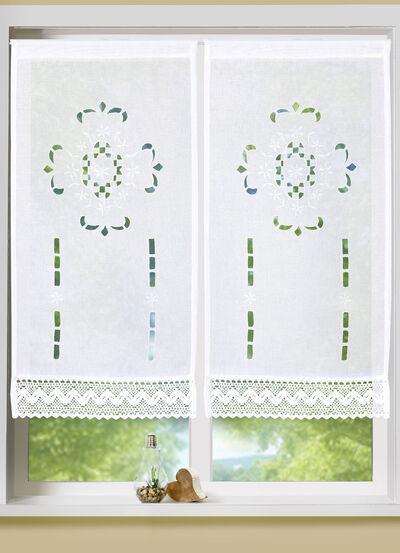 Fenster- und Türbehang mit Stangendurchzug 