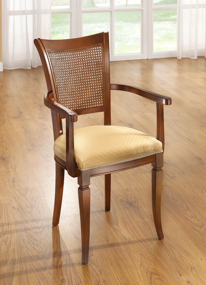 Elegante Esszimmerm&ouml;bel mit Schnitzereien an den Beinen NUSSBAUM-GOLD