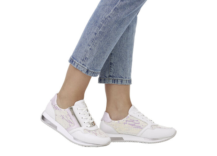 Sneaker in interessant geprägtem Materialmix WEISS-HELLFLIEDER