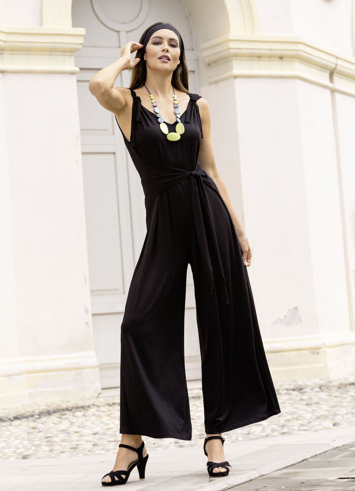 Jumpsuit mit angenähtem Hüftbindegürtel in 3 Farben SCHWARZ