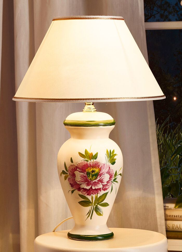 Tischleuchte aus hochwertiger Keramik 