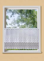 Kleinfenster-Store mit gebogtem Macram&eacute;-Abschluss 