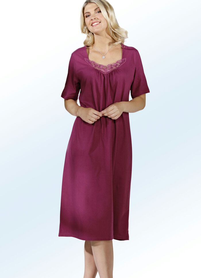 Zweierpack Nachthemden, wadenlang mit Stickereispitze 