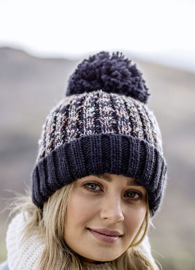 Thermo-Mütze mit Bommel von Heat Holders® für mehr Komfort im Winter 