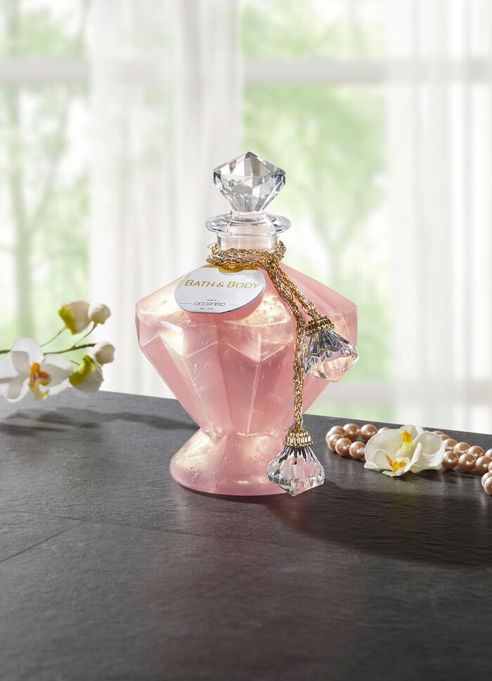 Dusch- & Badeschaum in Duftrichtung Blossom Lotus 