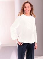 Pullover mit Bl&uuml;tenstickerei 