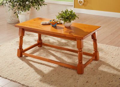 Couchtisch auf massivem Kiefernholz-Gestell 